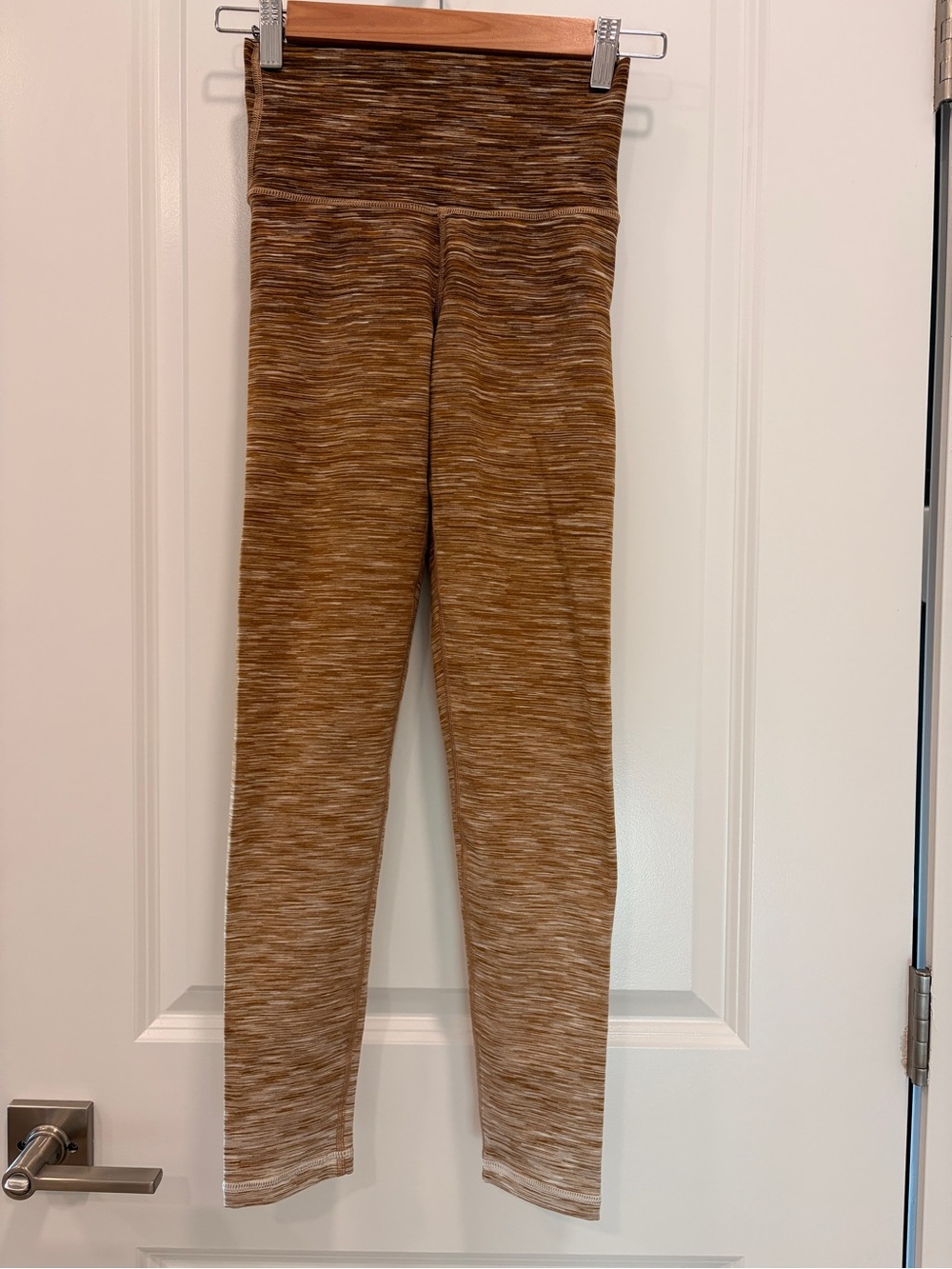 Aerie Buttery Soft Leggings NWOT Condition - brown/tan
